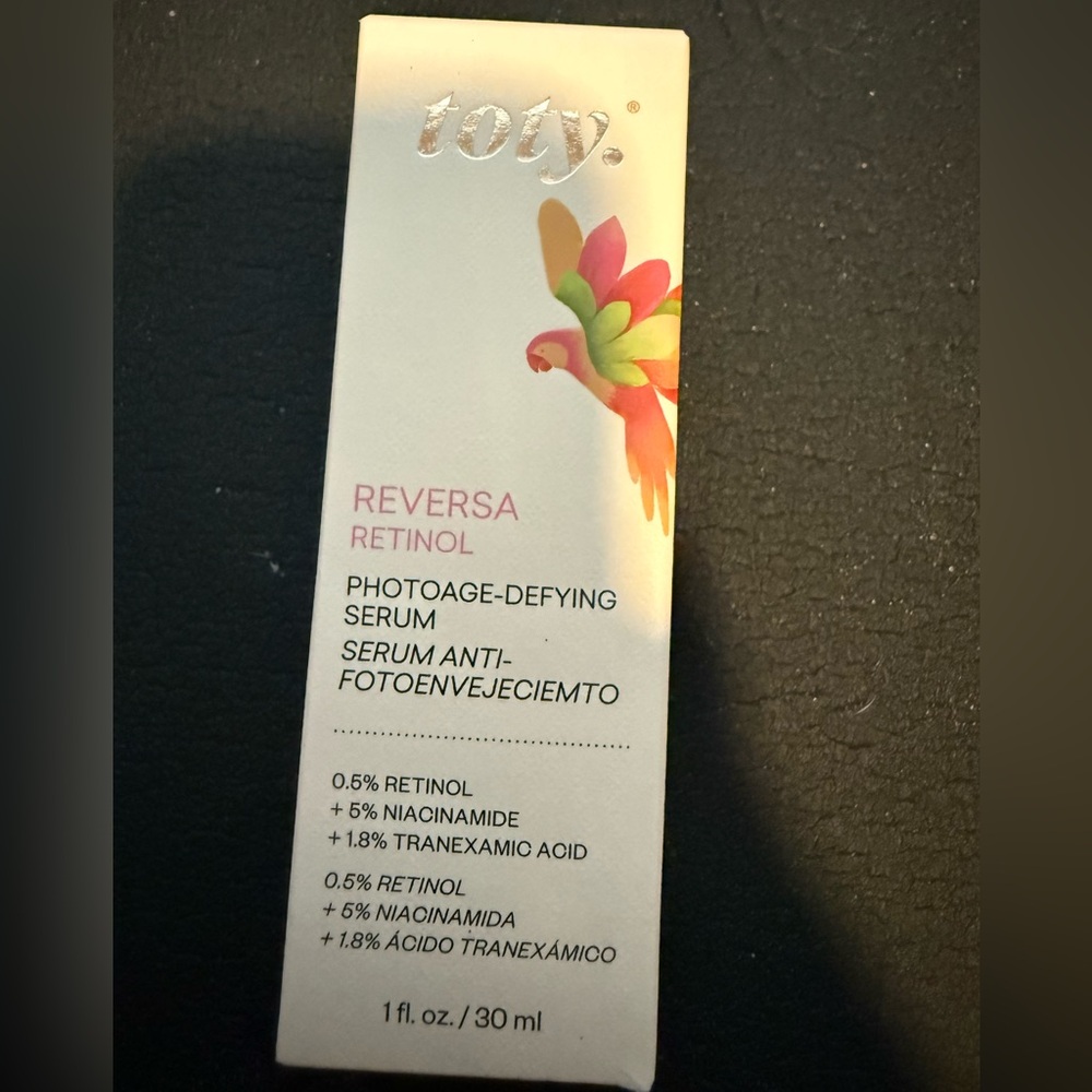 Toty. Reversa Retinol Serum